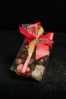 Mikka box 400 gr filled with chocolates